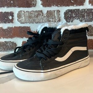 Women’s Van’s size 6.5
